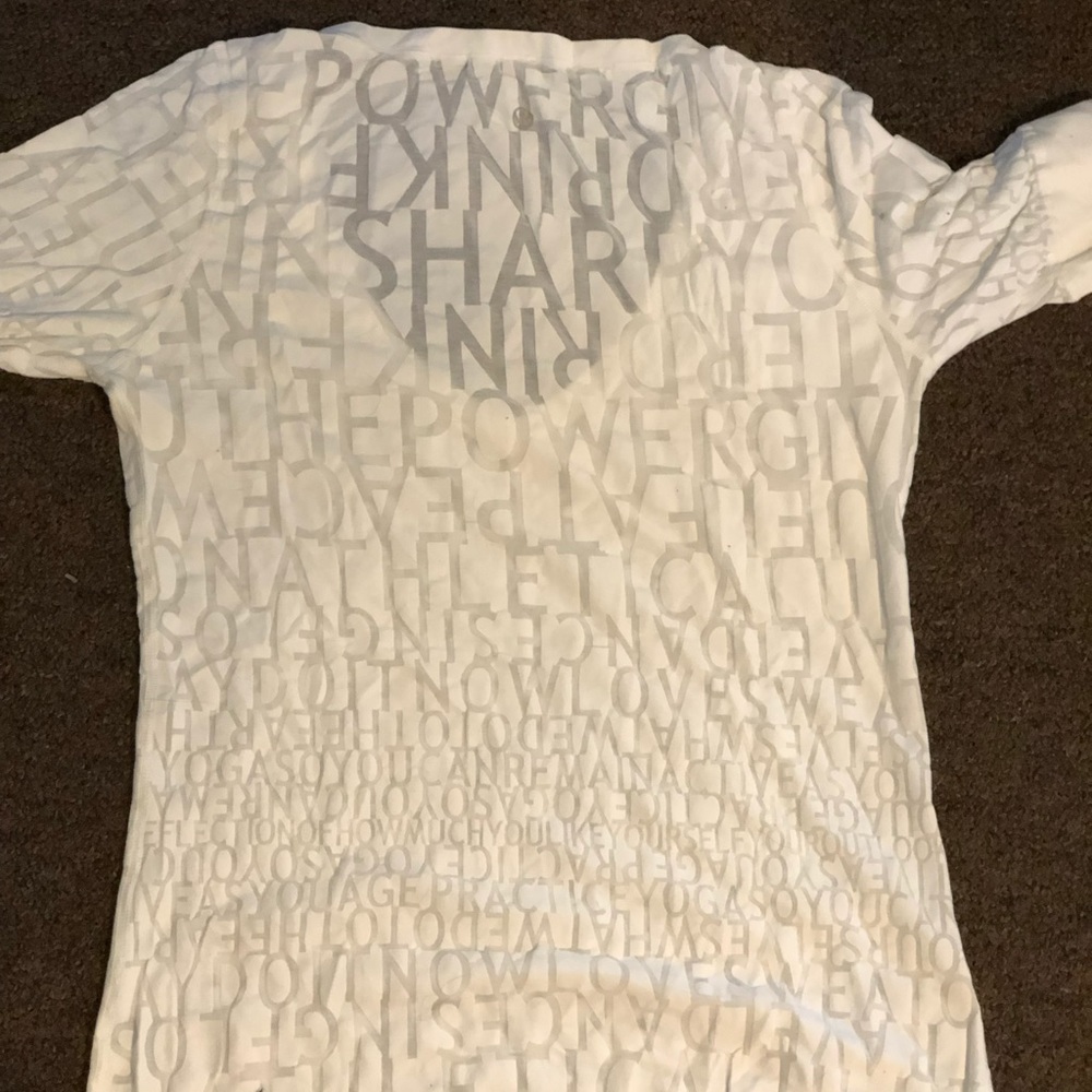 Lululemon workout tee